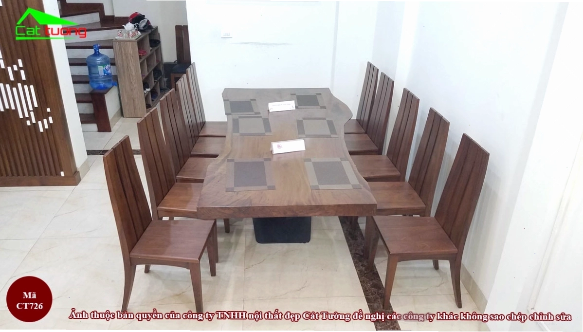 Bàn ghế ăn gỗ óc chó CT726 thiết kế rộng rãi