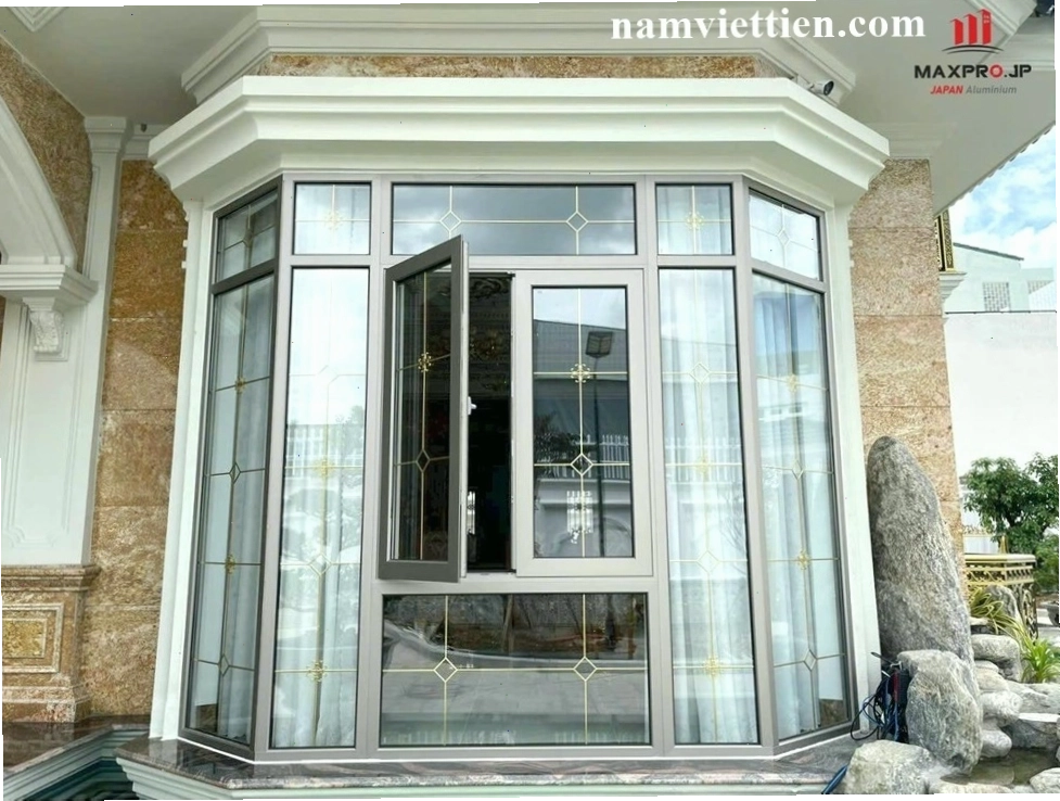 Báo giá cửa nhôm Maxpro TPHCM với nhiều mẫu mã đẹp