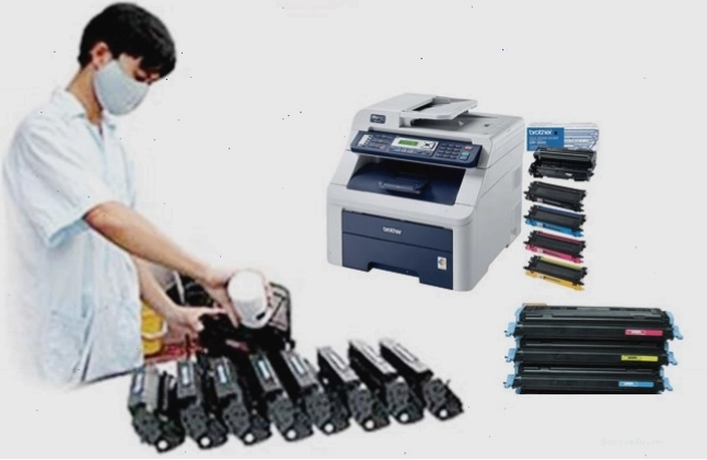 Cận cảnh quy trình bơm mực máy in màu