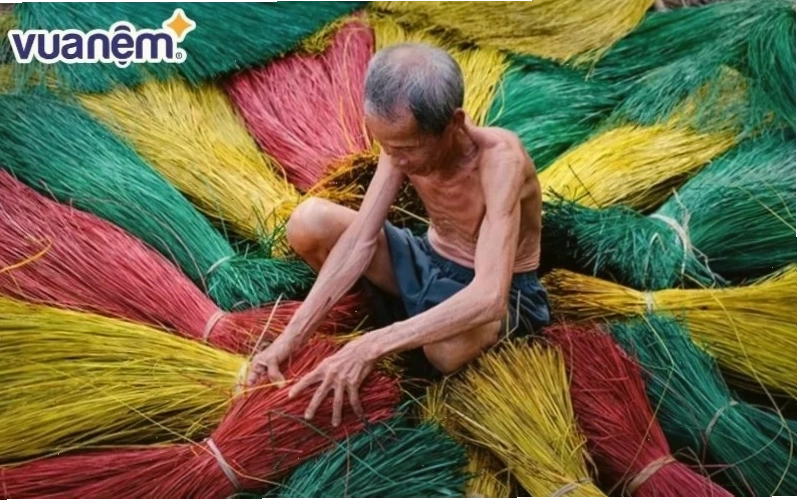 Chiếu cói có giá thành rẻ nên được ưa chuộng