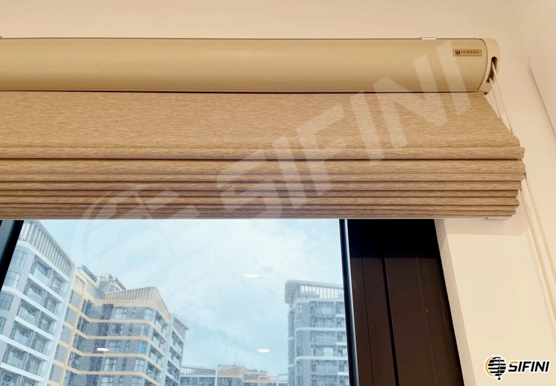 Chọn rèm Roman với màu sắc và họa tiết phù hợp với nội thất