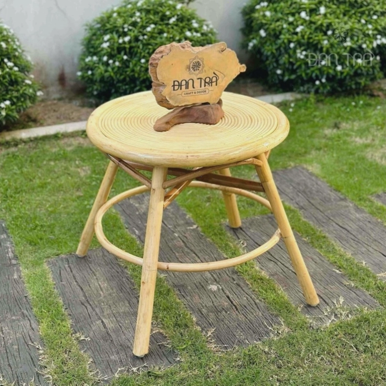 Chõng tre có thể kết hợp cùng các vật dụng trang trí khác tạo nên không gian hài hòa