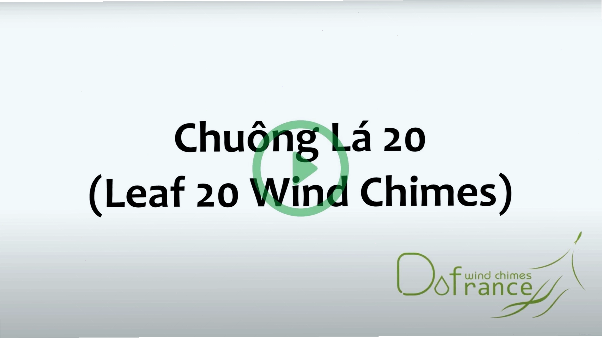 Chuông gió treo trên ban công