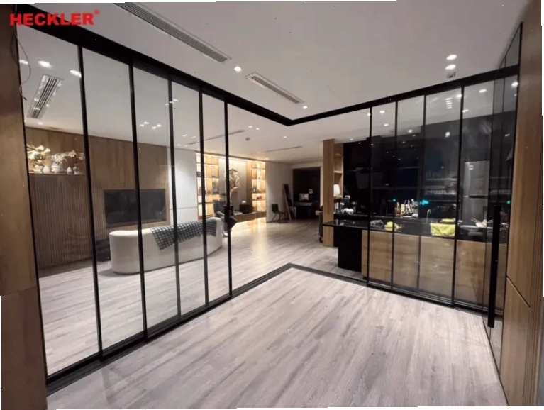 Cửa lùa slim có ray dưới tiện lợi