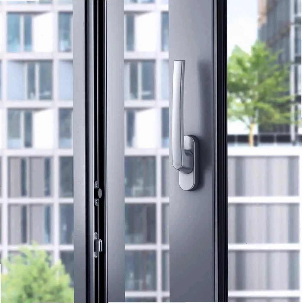 Cửa nhôm Roto cao cấp