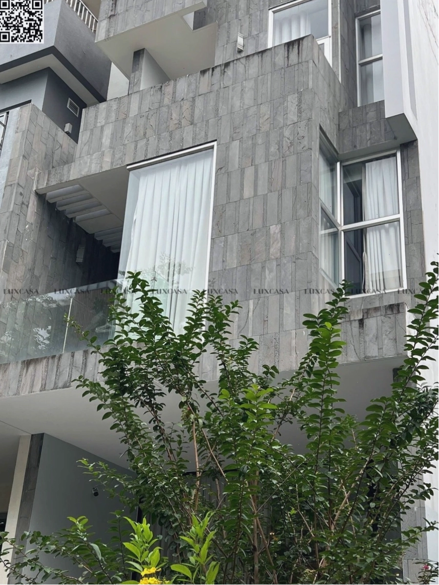 Đá ốp mặt tiền kiểu tổ ong với gam màu ấn tượng