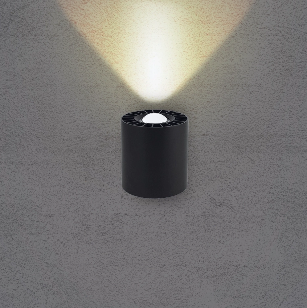 Đèn led gắn tường ngoài trời 121, thiết kế độc đáo