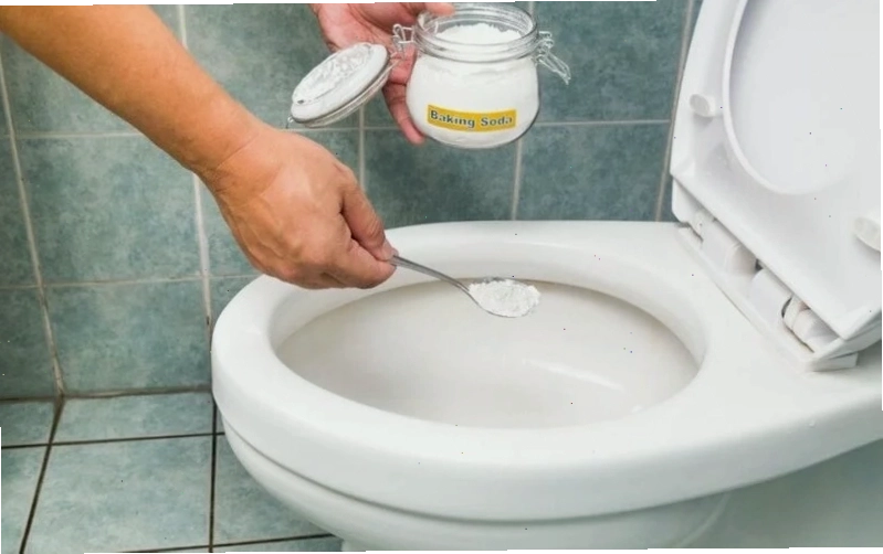 Dùng bột thông cống chuyên dụng