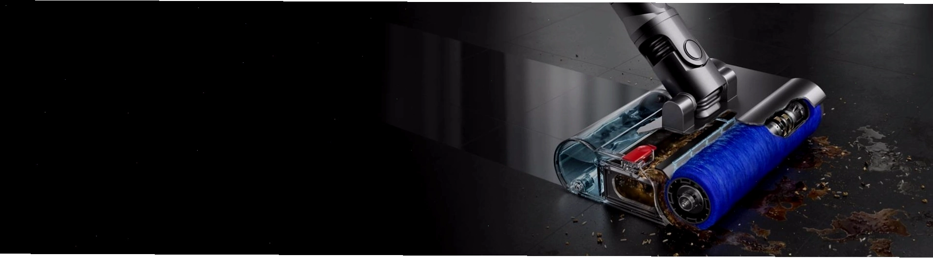 Dyson V12s Detect Slim Submarine làm sạch vết nước trên sàn