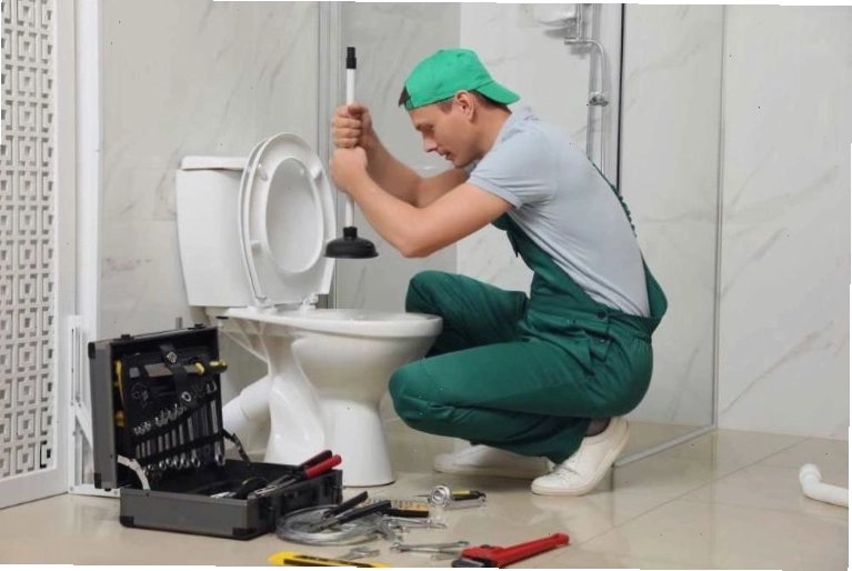 Giá thông cống bằng máy lò xo