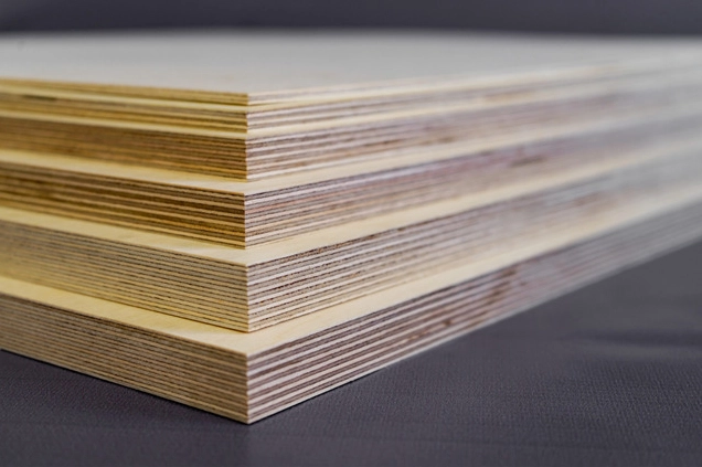 Gỗ Plywood là gì? Khám phá cấu tạo, ưu nhược điểm và ứng dụng đa dạng