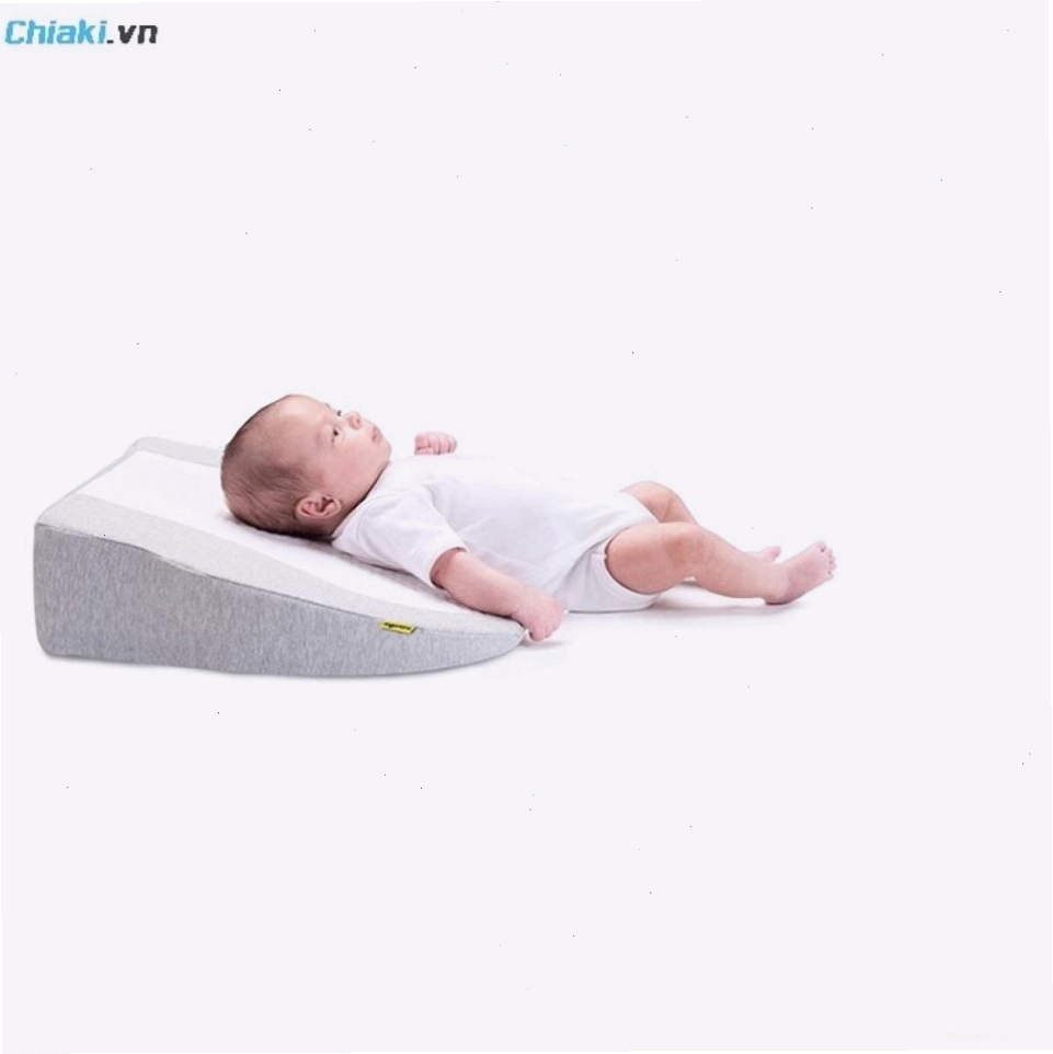 Gối chống trào ngược Cosymat Babymoov với thiết kế tiện dụng
