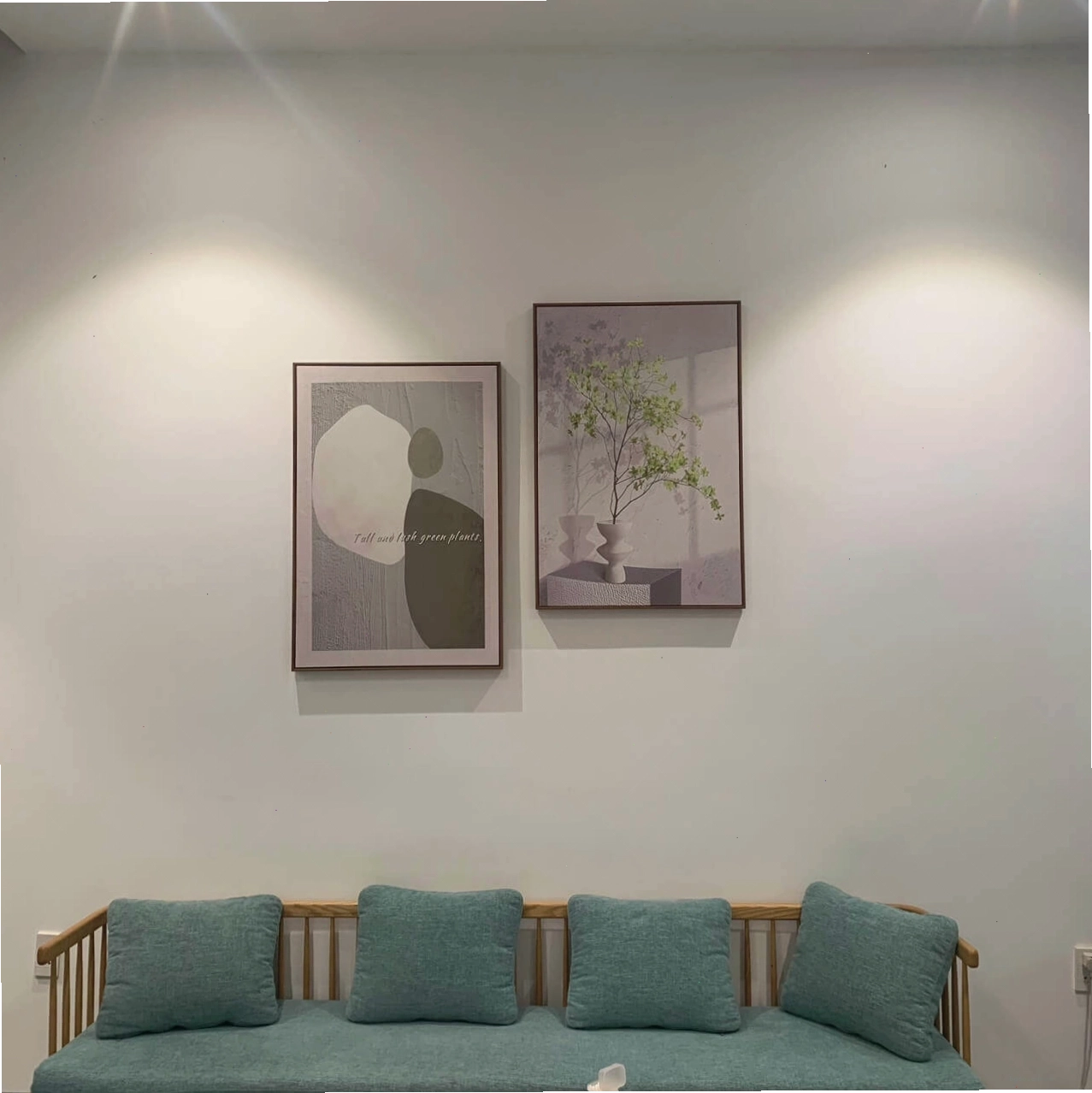 Hình ảnh minh họa đặc điểm và ứng dụng của tranh canvas
