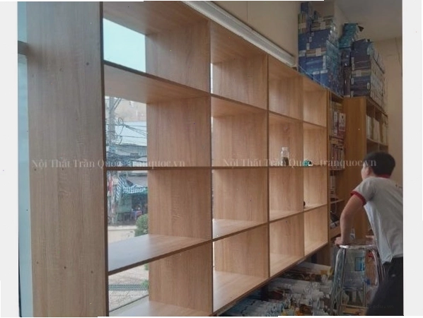 Kệ gỗ ô vuông SP22080