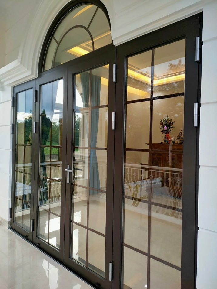 Khám phá các loại cửa nhôm kính phổ biến tại thị trường Việt Nam