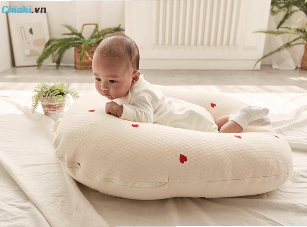 Kinh nghiệm chọn gối chống trào ngược cho trẻ sơ sinh với chất liệu cotton mềm mại, an toàn