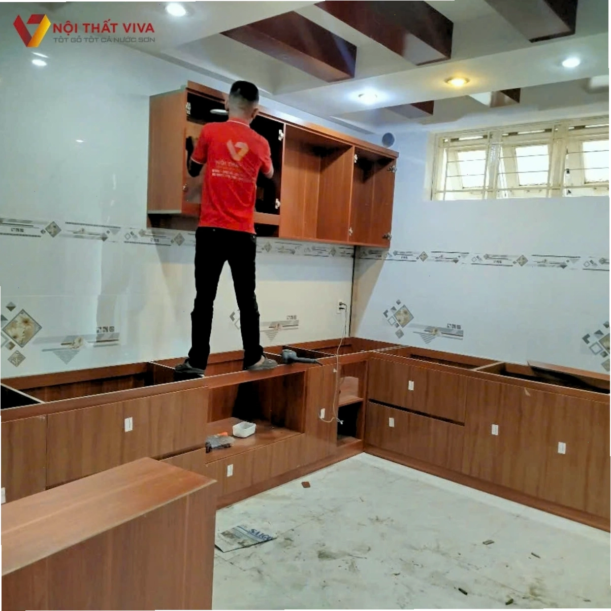 Lắp đặt giường gỗ đôi