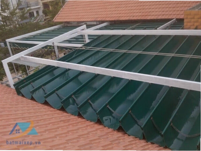 Mái xếp giá rẻ đẹp, phù hợp với mọi không gian
