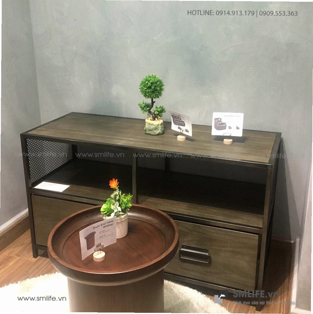 Mẫu kệ tivi Tina 1C với thiết kế nhỏ gọn, phù hợp phòng khách nhỏ