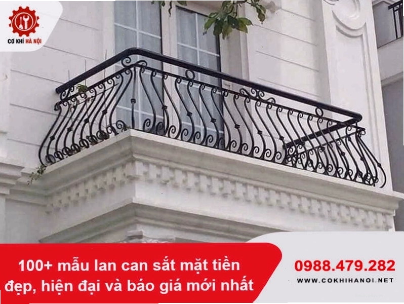 Mẫu lan can sắt mặt tiền với thiết kế hộp vuông sơn tĩnh điện đen nhám hiện đại