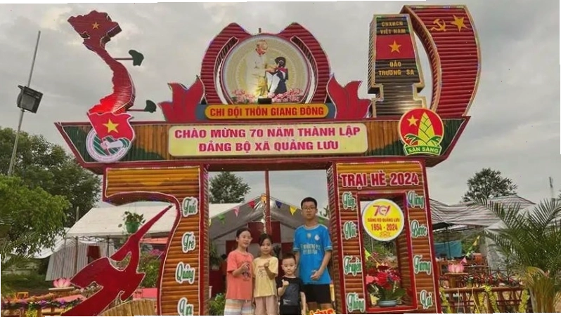 Mẫu trang trí lều trại chủ đề khát vọng vươn xa ấn tượng