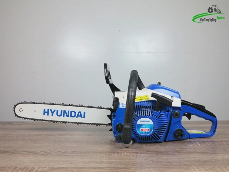 Máy cưa xích 40cc HYUNDAI HD-4110 2HP chính hãng
