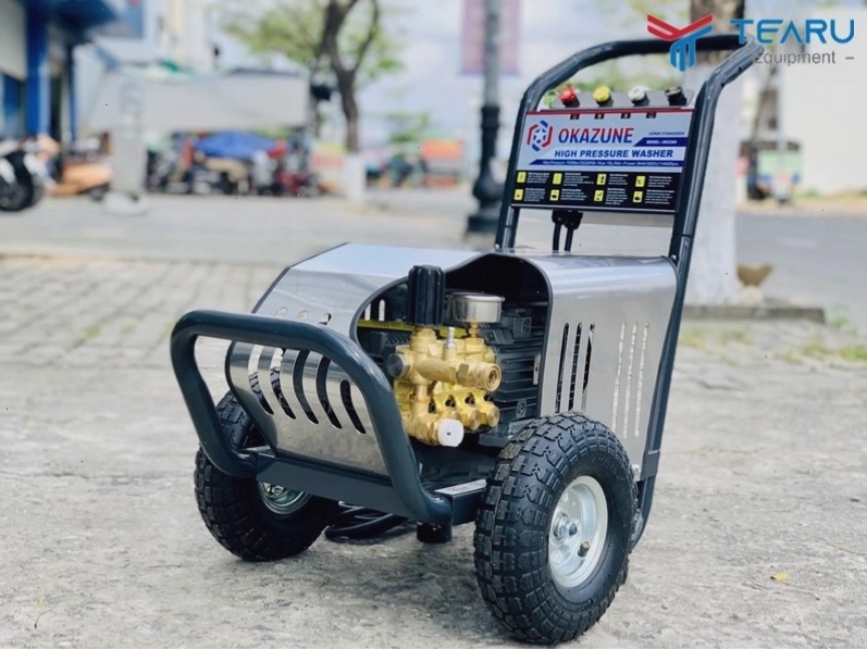 Máy rửa xe áp lực cao OKAZUNE 3KW mạnh mẽ và bền bỉ