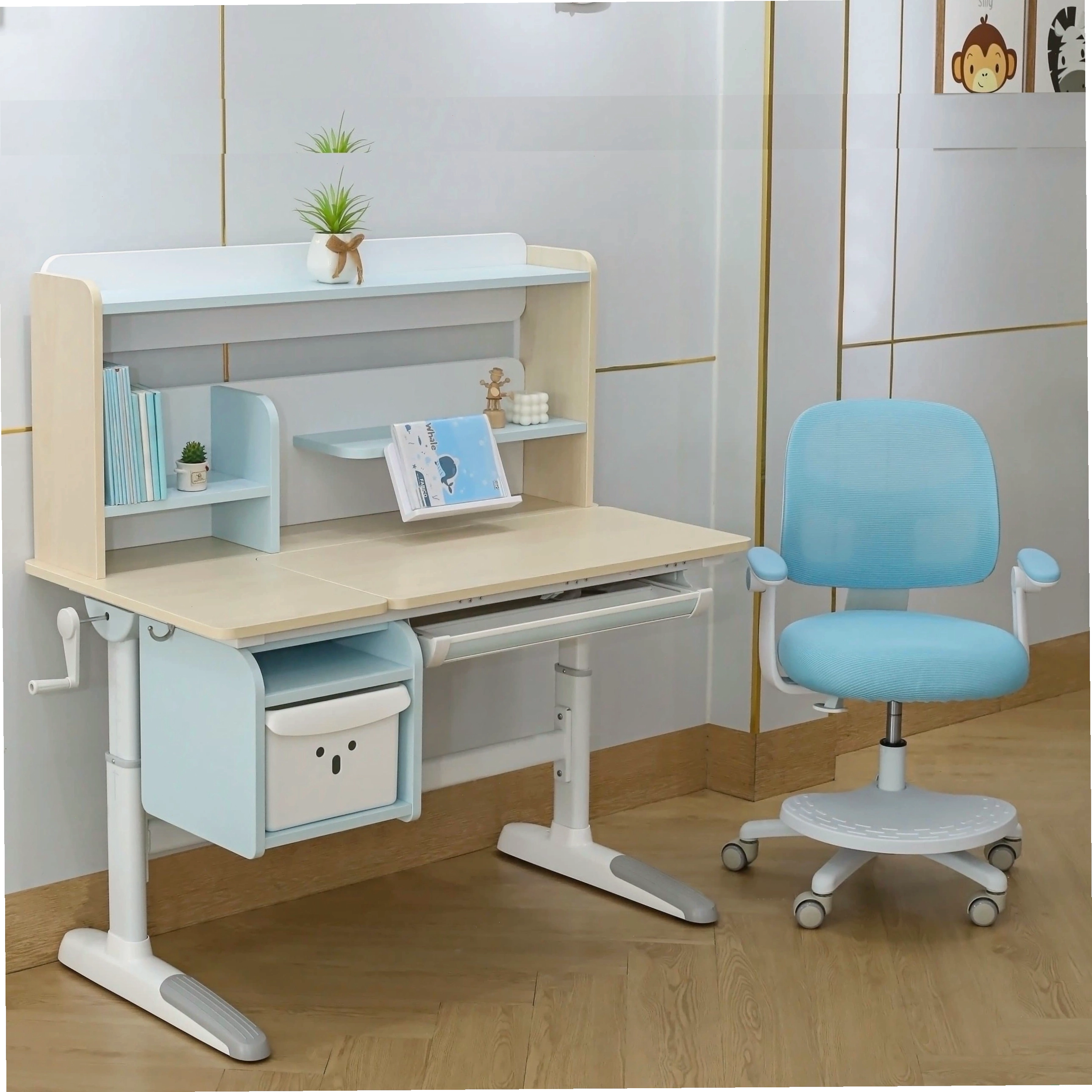 Một số đặc điểm của mẫu bàn học cho bé trai