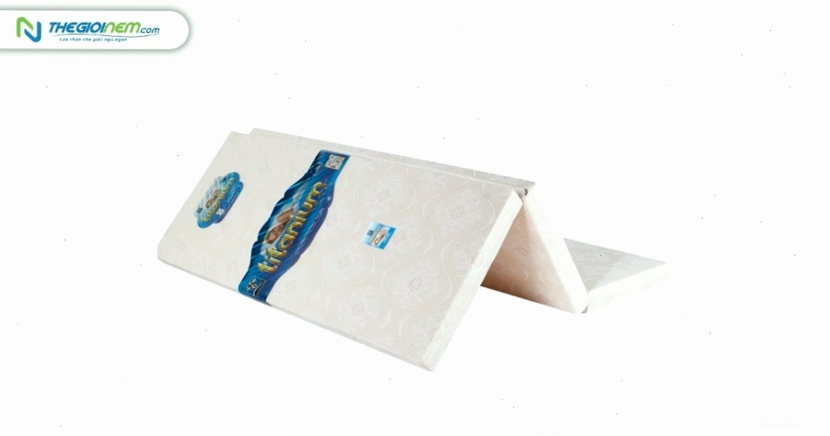 Nệm gấp 3 cao su bông Titanium Kim Cương