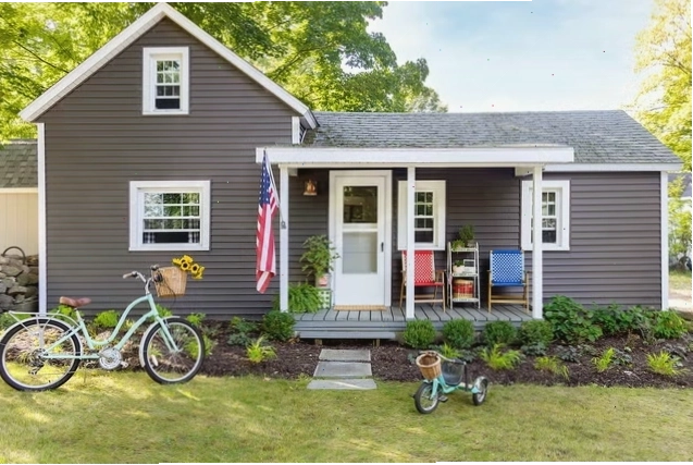 Ngôi nhà bên hồ ở Pentwater, Michigan của Abby Albers và Joe Albers