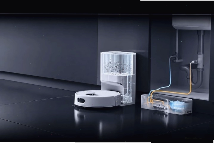 Robot hút bụi lau nhà tự cấp nước