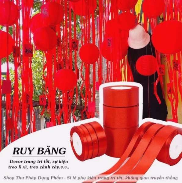 Ruy băng đỏ trang trí tết tạo điểm nhấn nổi bật