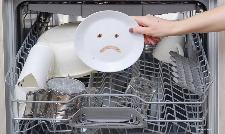Sửa máy rửa bát rửa không sạch
