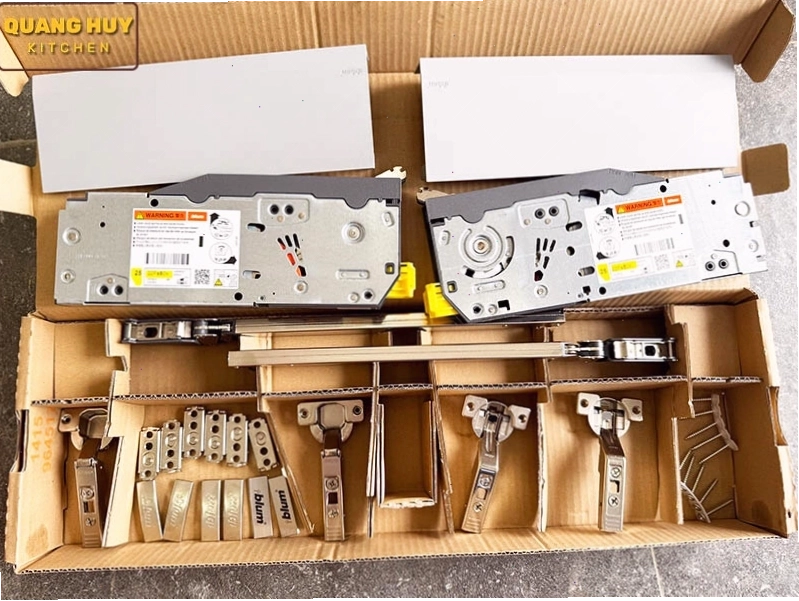 Tay nâng Blum HF Top 19 với thiết kế hiện đại và chức năng vượt trội