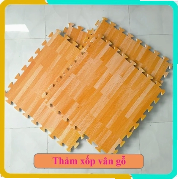 Thảm xốp vân gỗ, kích thước 60x60cm, tạo điểm nhấn sang trọng cho không gian sống