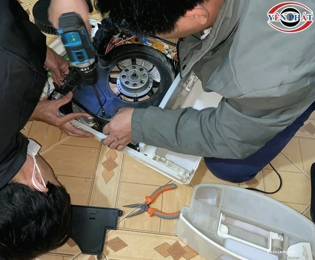 Tiệm sửa máy hút ẩm tại Hà Nội với đội ngũ kỹ thuật viên chuyên nghiệp