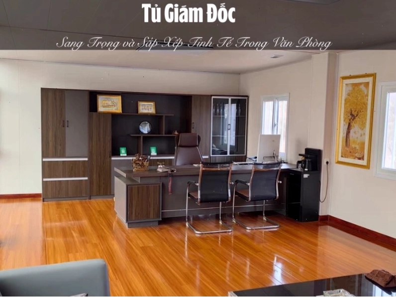 Tủ giám đốc và bàn giám đốc được thiết kế độc đáo, sang trọng