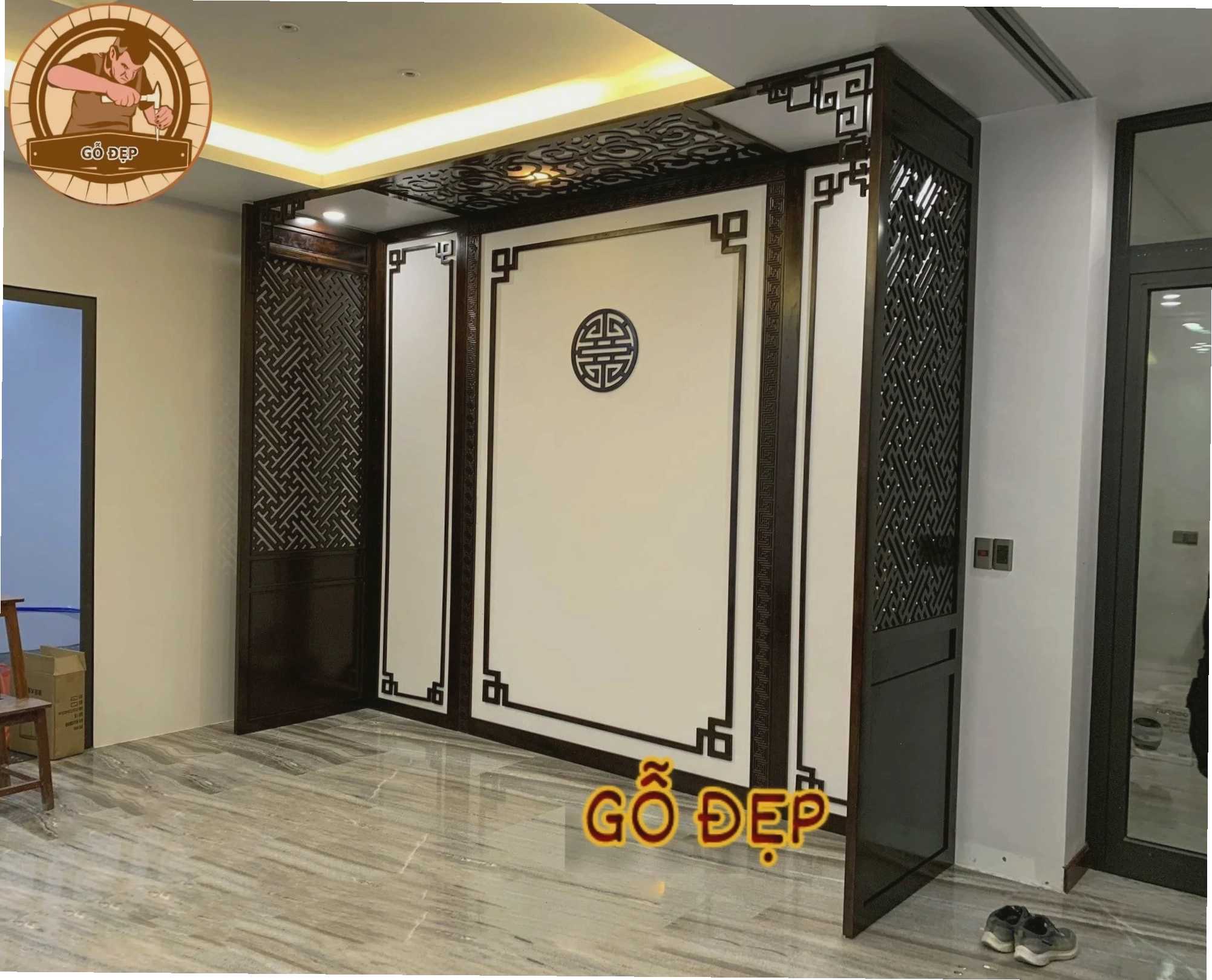 Vách ngăn bàn thờ chất lượng, hiện đại, thiết kế theo yêu cầu